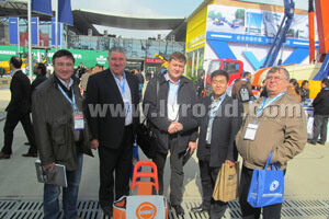 Customers Visit Us at Bauma China 2012
