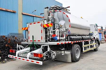 Fabricante de camión distribuidor de betún 8000L