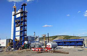 Centrale de malaxage d'asphalte en lots, LB1500, 120 t / h, vendue à la Russie pour le revêtement routier.