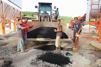 asphalt plant on site