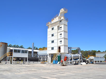 Environmentally friendly bitumen plant, 
Precise screening, accurate weighing. Enclosed mixing tower, ensure clean and safe production