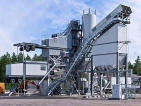 Used 320TPH Fully Mobile Asphalt Mixing Plant By Amannn